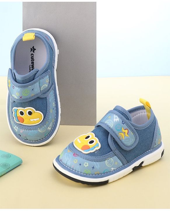 Cute Walk by Babyhug Sandals with Velcro Closure  Space Print - Blue