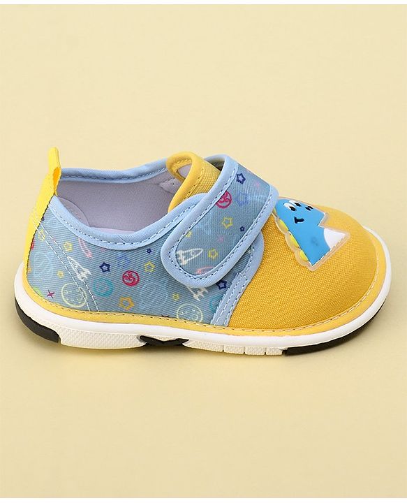 Cute Walk by Babyhug Velcro Closure Sandals with Dino Patch Applique  - Yellow