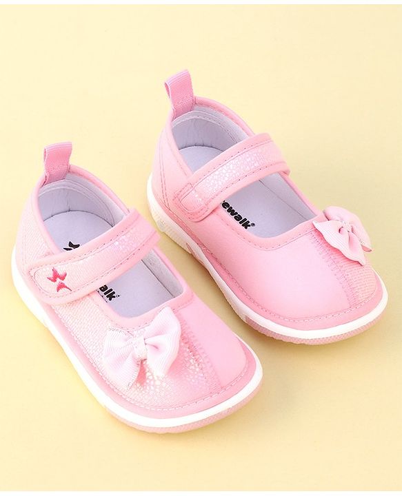 Cute Walk by Babyhug Velcro Closure Sequinned Sandals with Bow Applique - Pink