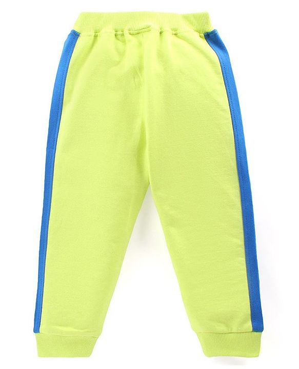 Babyhug Cotton Knit Full Sleeves T-Shirt & Lounge Pants Set With Text Print - Lime