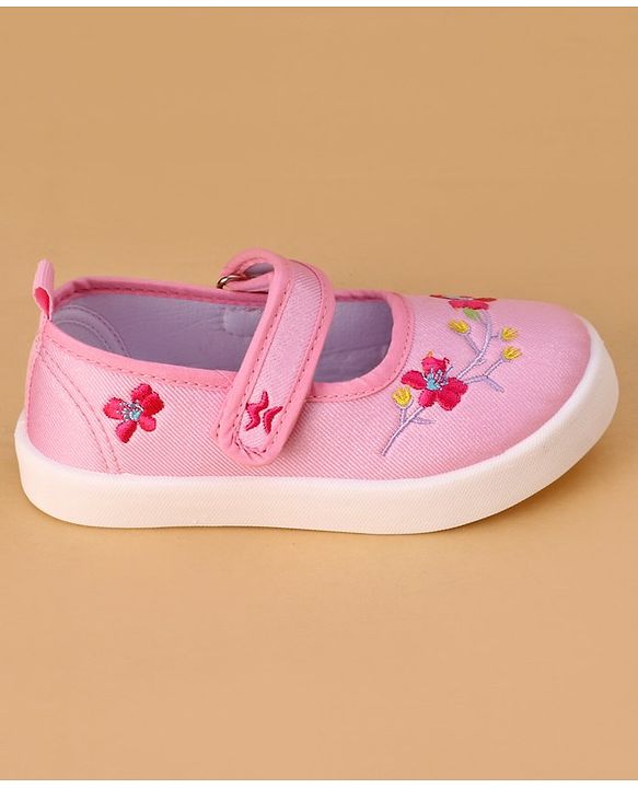 Cute Walk by Babyhug Velcro Closure Casual Shoes Floral Design - Light Pink