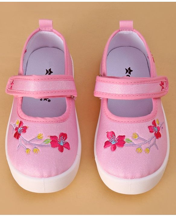 Cute Walk by Babyhug Velcro Closure Casual Shoes Floral Design - Light Pink