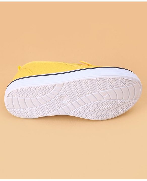 Cute Walk by Babyhug Slip on Casual Shoes with Bear Print- Yellow