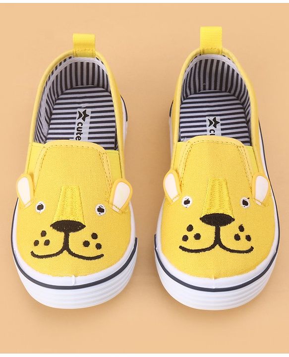 Cute Walk by Babyhug Slip on Casual Shoes with Bear Print- Yellow