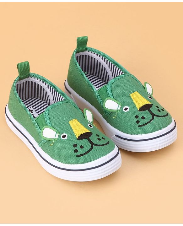 Cute Walk by Babyhug Slip on Casual Shoes with Bear Print- Green