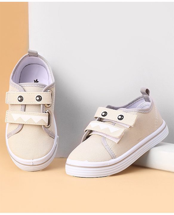 Cute Walk by Babyhug Velcro Closure Casual Shoes - Grey
