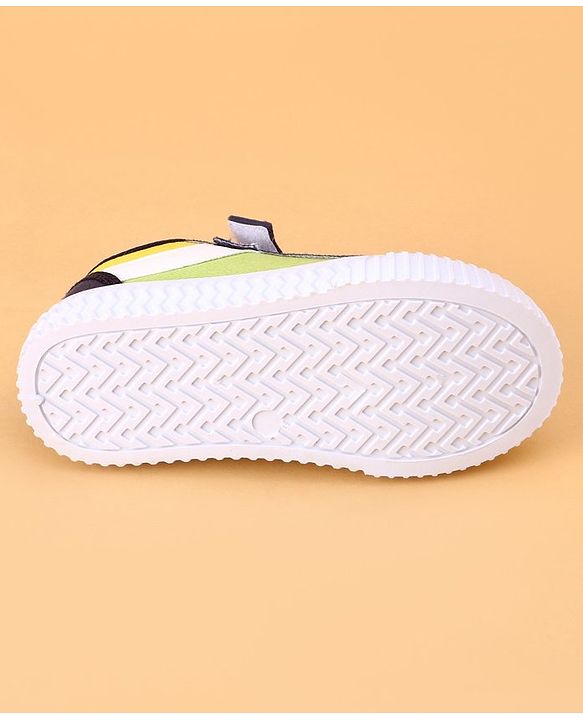 Cute Walk by Babyhug Velcro Closure Casual Shoes - Blue