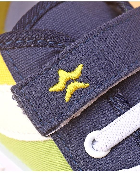 Cute Walk by Babyhug Velcro Closure Casual Shoes - Blue