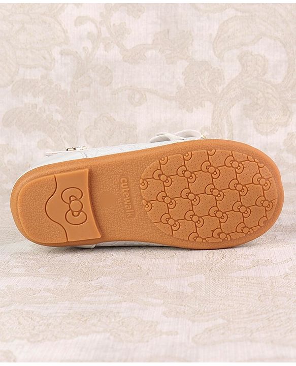Cute Walk by Babyhug Ballerinas with Velcro Closure &  Bow Applique - White