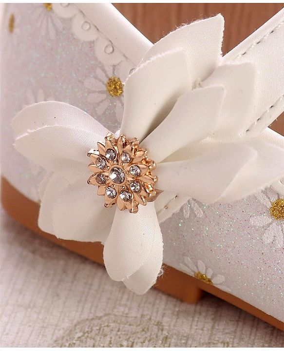 Cute Walk by Babyhug Party Wear Belly Shoes Floral Appliques - White