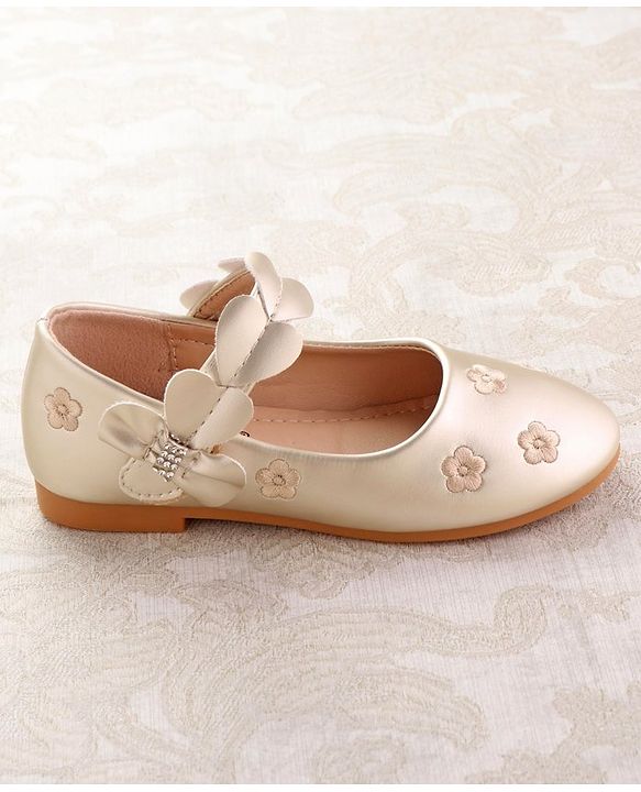 Cute Walk by Babyhug Ballerina with Velcro Closure & Floral Print - Golden