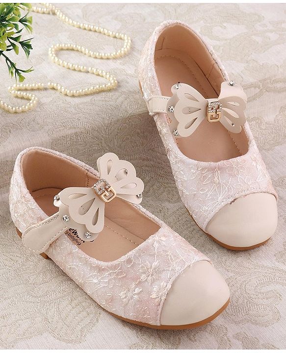 Cute Walk by Babyhug Ballerina with Velcro Closure & Bow Applique - Pink