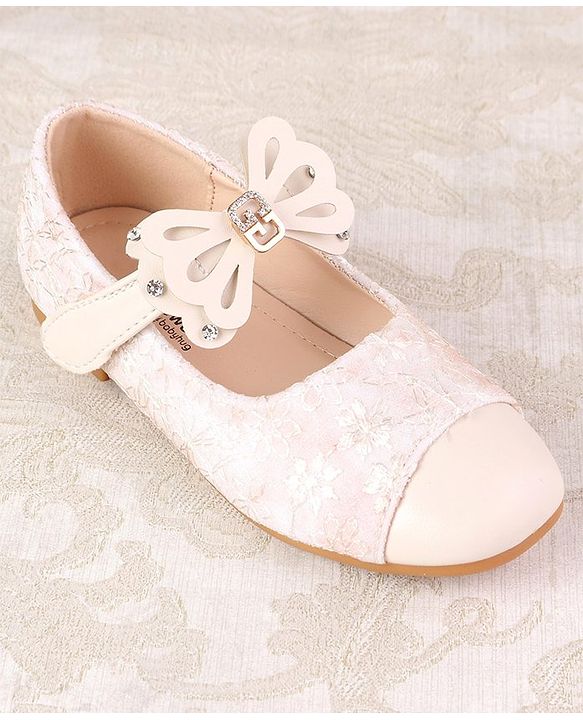 Cute Walk by Babyhug Ballerina with Velcro Closure & Bow Applique - Pink