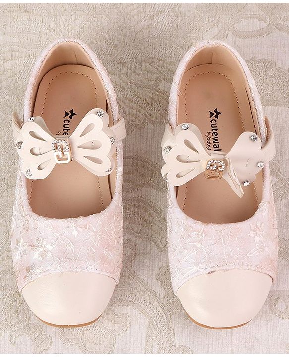 Cute Walk by Babyhug Ballerina with Velcro Closure & Bow Applique - Pink