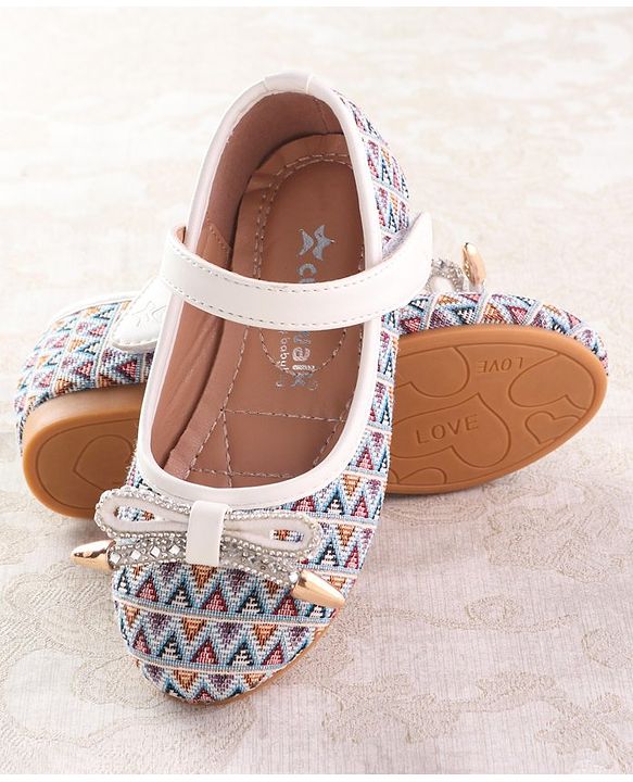 Cute Walk by Babyhug Ballerinas with Velcro Closure Chevron Print & Bow Applique - White