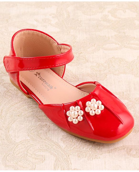 Cute Walk by Babyhug Ballerinas with Velcro Closure & Floral Applique - Red