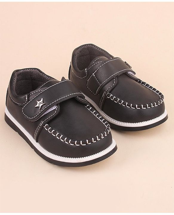 Cute Walk by Babyhug Velcro Closure Formal & Party Wear Shoes with Applique - Black