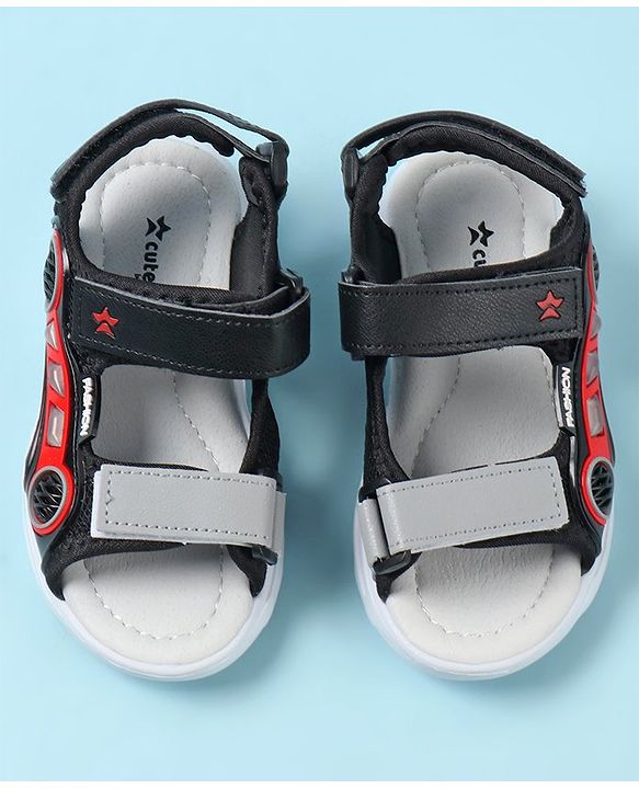 Cute Walk by Babyhug Sandals with Velcro Closure - Black