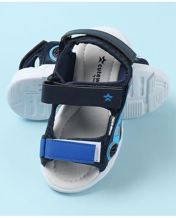 Cute Walk by Babyhug Sandals with Velcro Closure - Black