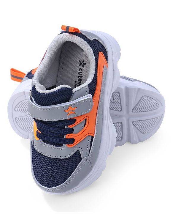 Cute Walk by Babyhug Velcro Closure Sneakers - Orange & Navy