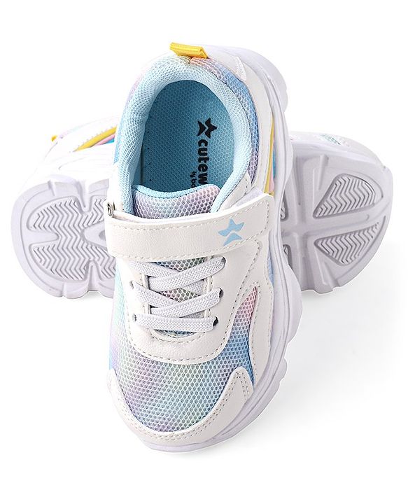 Cute Walk by Babyhug Velcro Closure Sneakers  - White & Blue