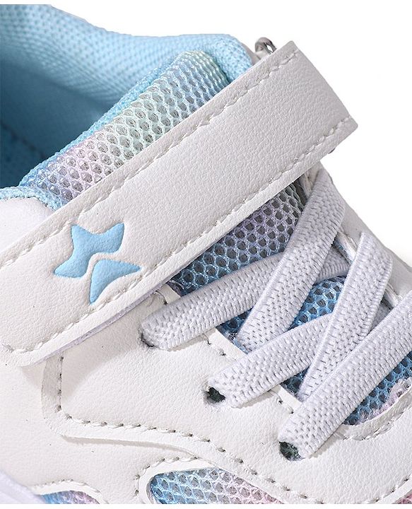 Cute Walk by Babyhug Velcro Closure Sneakers  - White & Blue