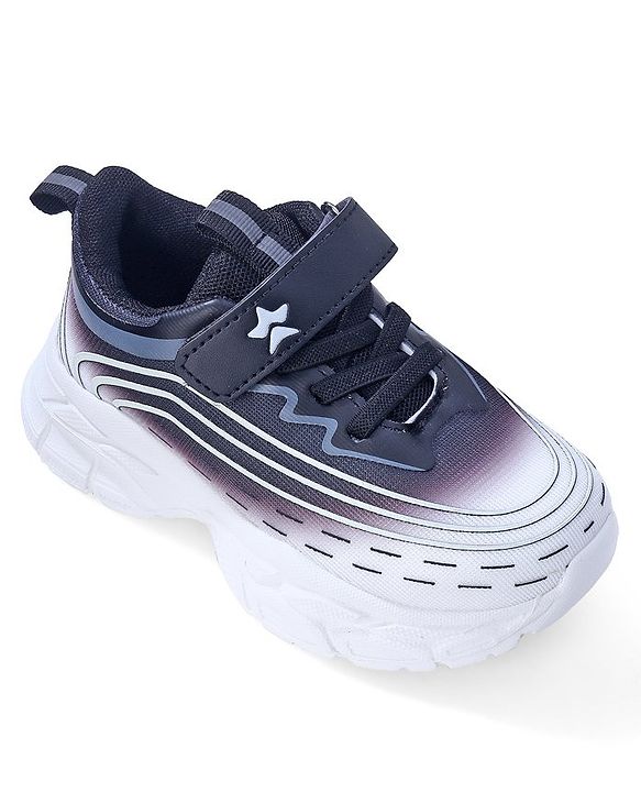 Cute Walk by Babyhug Sneaker with Velcro Closure - White & Black