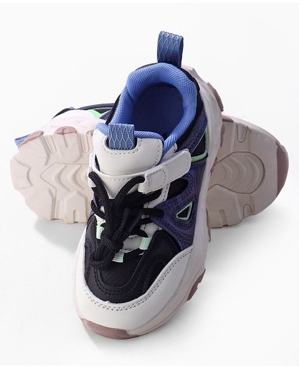 Cute Walk by Babyhug Sneaker with Lace Up Closure - White & Blue