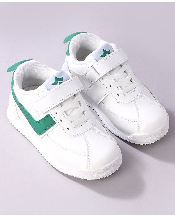 Cute Walk by Babyhug Sneaker with Lace Up Closure - Green