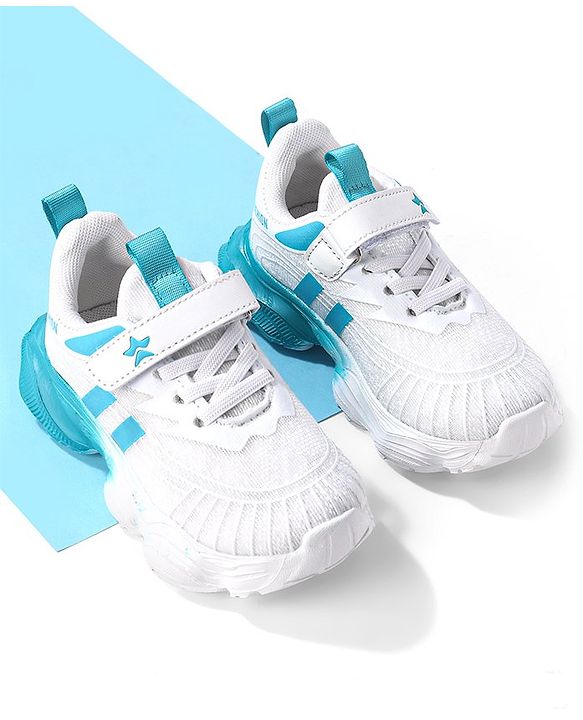 Cute Walk by Babyhug Sneaker Shoes With Velcro Closure - White & Purple