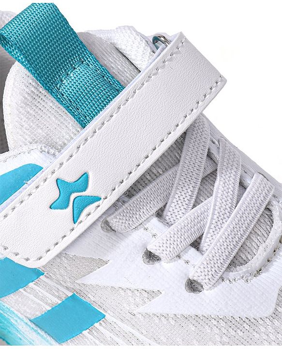Cute Walk by Babyhug Sneaker Shoes With Velcro Closure - White & Purple