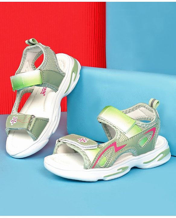 Cute Walk by Babyhug Sandals with Velcro Closure & Floral Print - Pink
