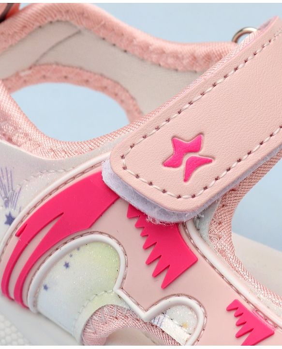 Cute Walk by Babyhug Sandals With Velcro Closure - Pink