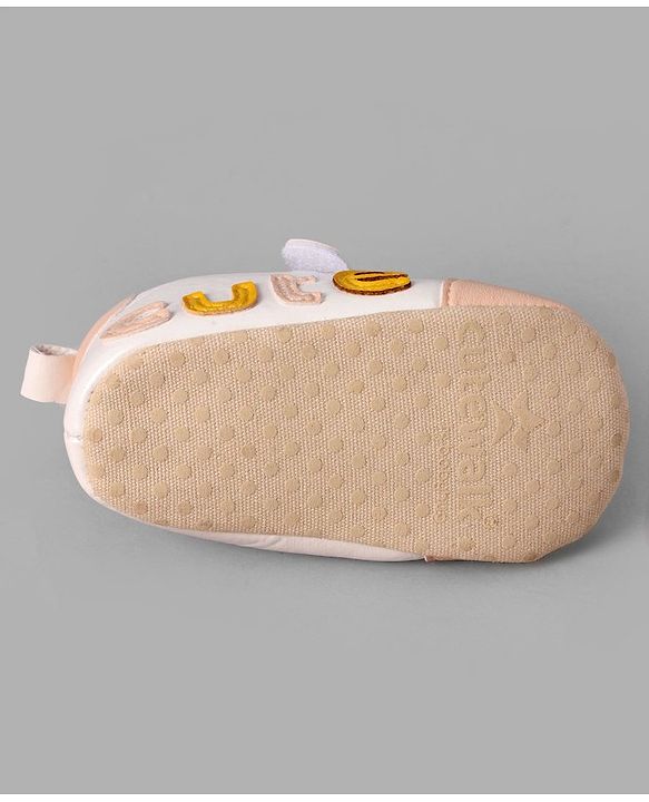 Cute Walk by Babyhug Colour Blocked Velcro Closure Booties With Text Embroidery - Pink