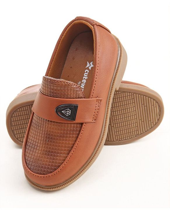 Cute Walk by Babyhug Slip On Loafer Shoes - Brown