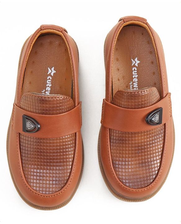 Cute Walk by Babyhug Slip On Loafer Shoes - Brown
