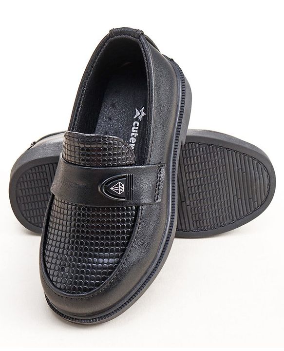 Cute Walk by Babyhug Slip On Loafer Shoes - Brown