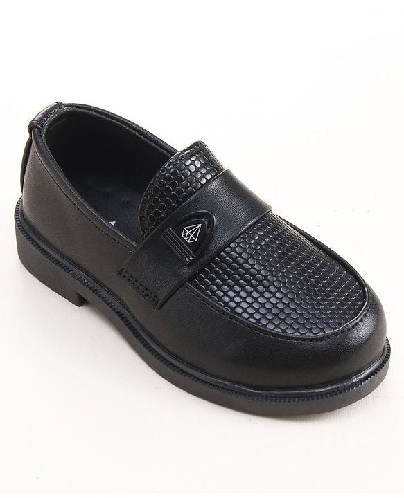 Cute Walk by Babyhug Slip On Loafer Shoes - Brown