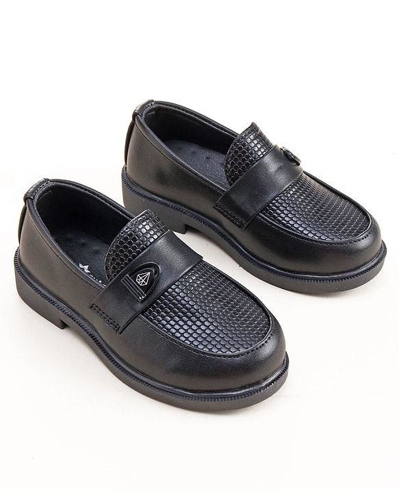 Cute Walk by Babyhug Slip On Loafer Shoes - Brown
