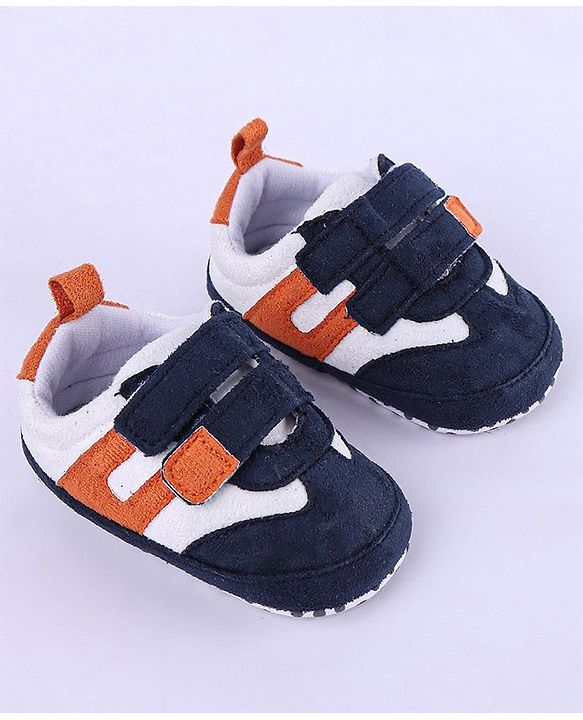 Cute Walk by Babyhug Colour Block Velcro Closure Booties - Grey