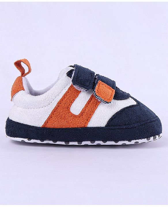 Cute Walk by Babyhug Colour Block Velcro Closure Booties - Grey