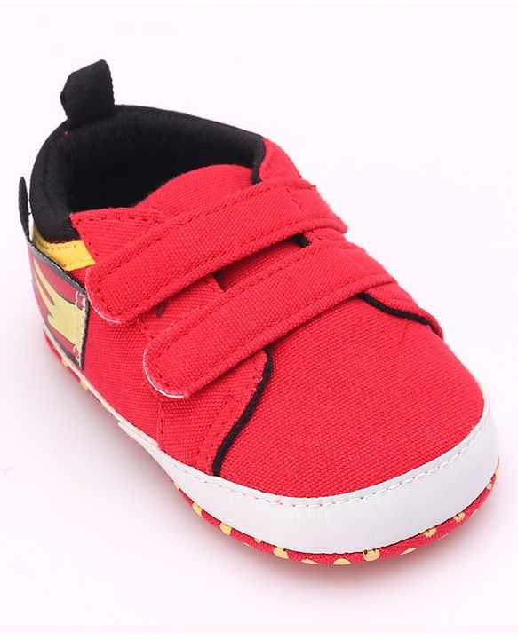 Cute Walk by Babyhug Booties Velcro Closure - Red