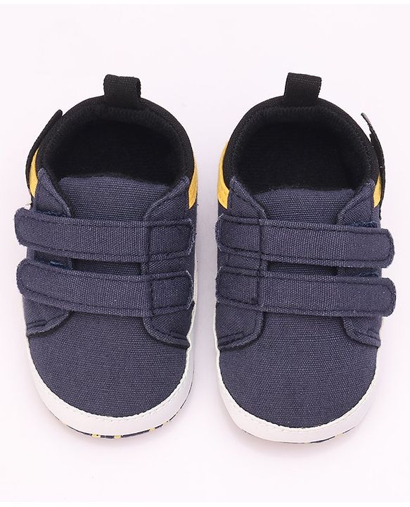 Cute Walk by Babyhug Booties Velcro Closure - Navy Blue