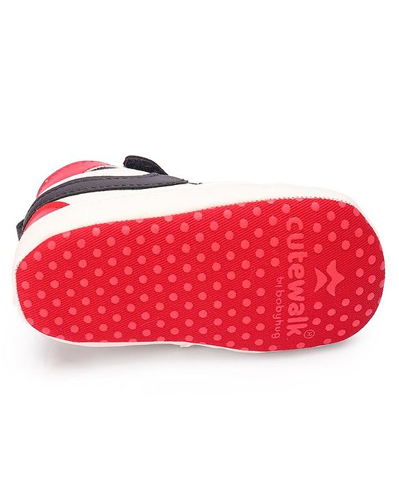 Cute Walk by Babyhug Booties with Velcro Closure -  Red