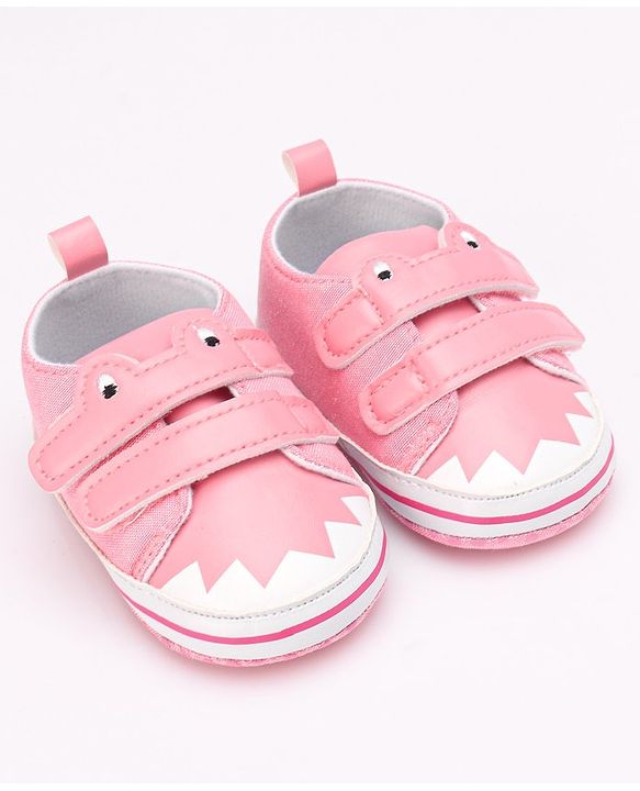 Cute Walk by Babyhug Booties with  Velcro Closure - Pink