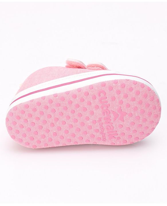 Cute Walk by Babyhug Booties with  Velcro Closure - Pink