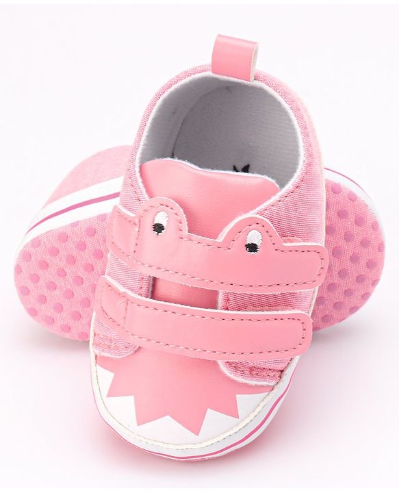 Cute Walk by Babyhug Booties with  Velcro Closure - Pink