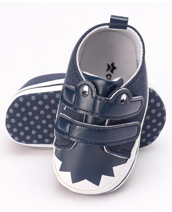 Cute Walk by Babyhug Booties with  Velcro Closure - Pink