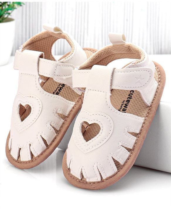 Cute Walk by Babyhug Booties with  Velcro Closure & Heart Design  - White
