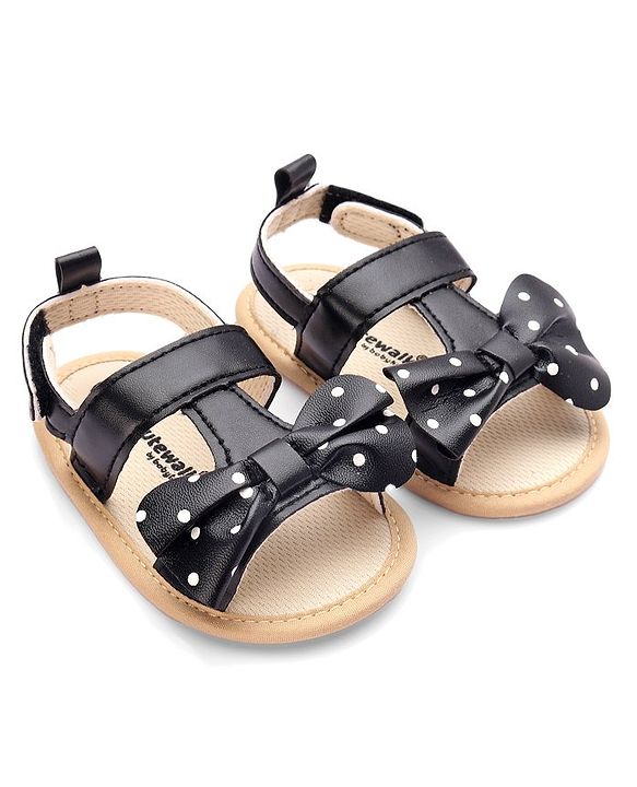 Cute Walk by Babyhug Velcro Closure Booties Bow Applique - Black